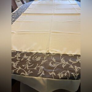 Ivory Table Cloth With Sheer Panel 60”x82”
